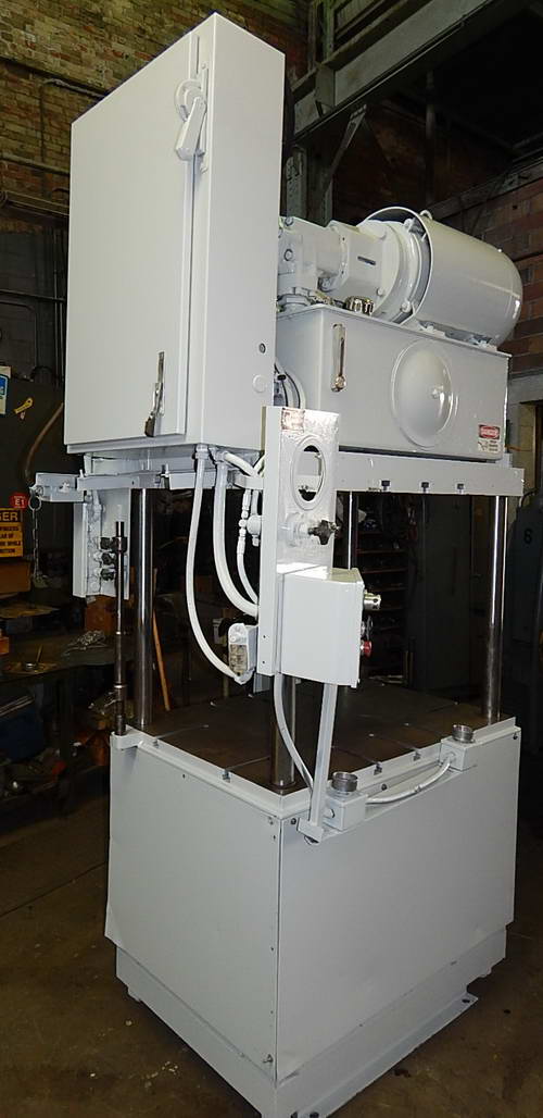 25 Ton KEYSTONE Hydraulic Trim Press, 14 Str, 30-1/4 Dylt, 34 x 32 Bed