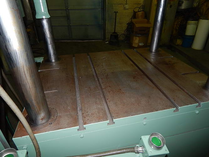 35 Ton KEYSTONE Hydraulic Trim Press, 14 Str, 30 Dylt, 47 x 35 Ram/Platen