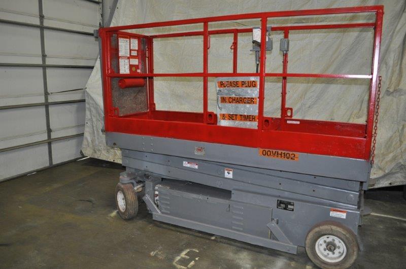 MAYVILLE 2034HT Scissor Lift, 26' Max Ht, 750 Lb Capacity, 24 Volt