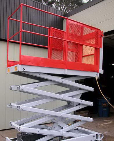 500 Lb MEC Manlift, 27 x 7' Platform with 42 Fold Down Extension, 19'9 Lift