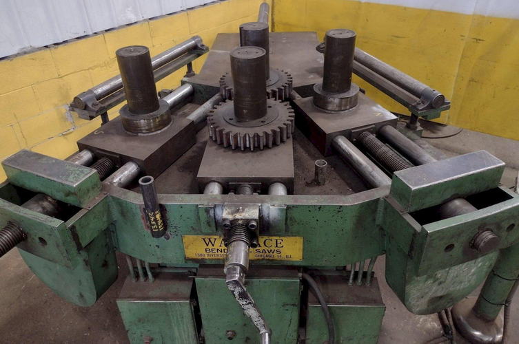 WALLACE 4-Roll Pipe Bender, 8 Rd Pipe, 15 Max Roll Dia, (2) Pinch Rolls, 20 HP