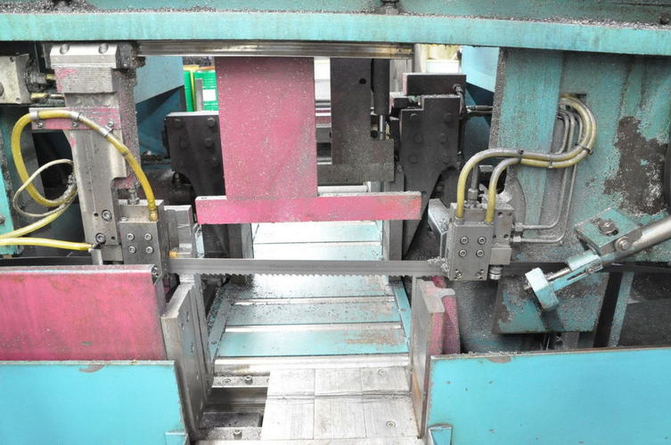 15-3/4 x 11 KALTENBACH Horizontal Band Saw, PP41 Controller, 17 x 20' Infeed