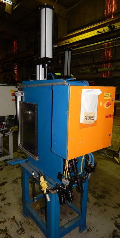 8 Ton FARGER & JOOSTEN MULTIPOWER C-Frame, 7.9 Str, 13 DLO, 14 x 14 Bed/Ram