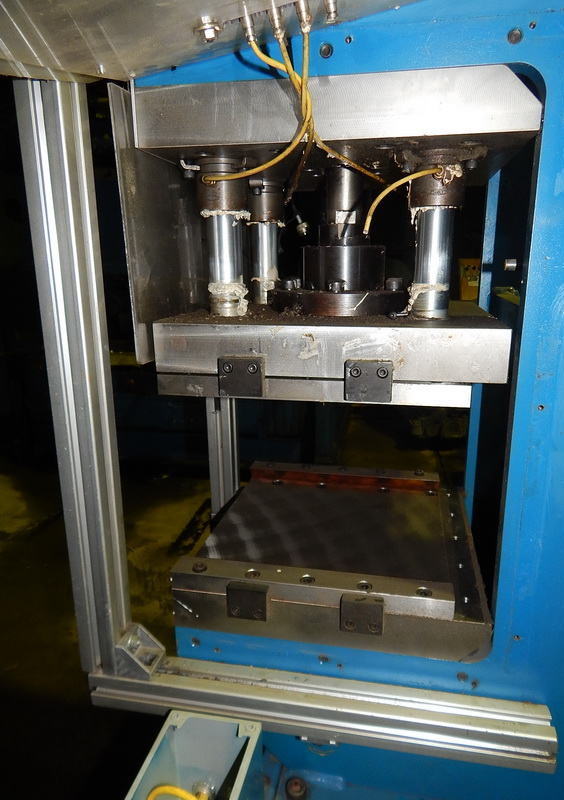 8 Ton FARGER & JOOSTEN MULTIPOWER C-Frame, 7.9 Str, 13 DLO, 14 x 14 Bed/Ram