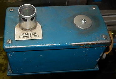 16 Ton FARGER & JOOSTEN MULTIPOWER C-Frame, 7.9 Str, 13 DLO, 14 x 14 Bed/Ram