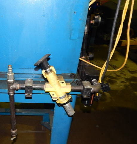 16 Ton FARGER & JOOSTEN MULTIPOWER C-Frame, 7.9 Str, 13 DLO, 14 x 14 Bed/Ram