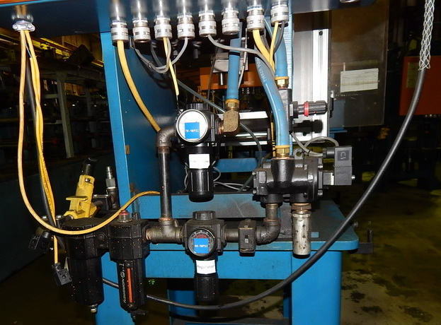 16 Ton FARGER & JOOSTEN MULTIPOWER C-Frame, 7.9 Str, 13 DLO, 14 x 14 Bed/Ram