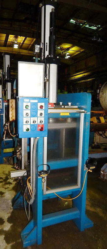 34 Ton FARGER & JOOSTEN MULTIPOWER Press, 7.9 Str, 13 DLO, 14 x 14 Bed/Ram