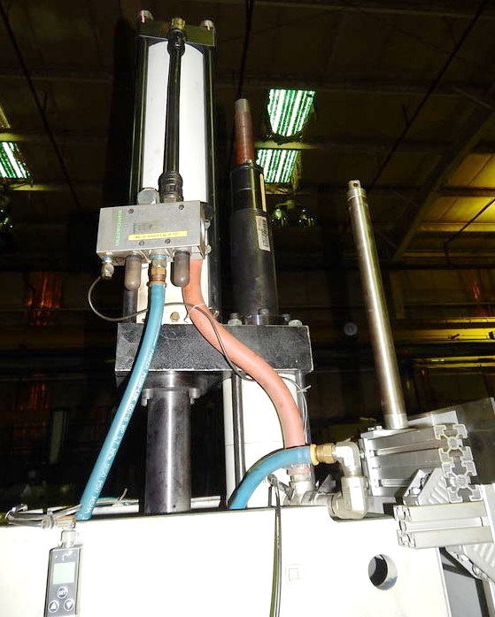 16 Ton FARGER & JOOSTEN MULTIPOWER C-Frame, 7.9 Str, 13 DLO, 14 x 14 Bed/Ram