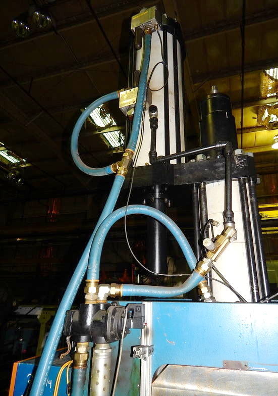 90 Ton FARGER & JOOSTEN MULTIPOWER Press, 7.9 Str, 26 DLO, 24 x 17 Bed/Ram