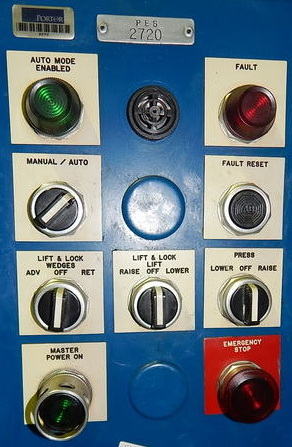 16 Ton FARGER & JOOSTEN MULTIPOWER Press, 7.9 Str, 13 DLO, 14 x 14 Bed/Ram