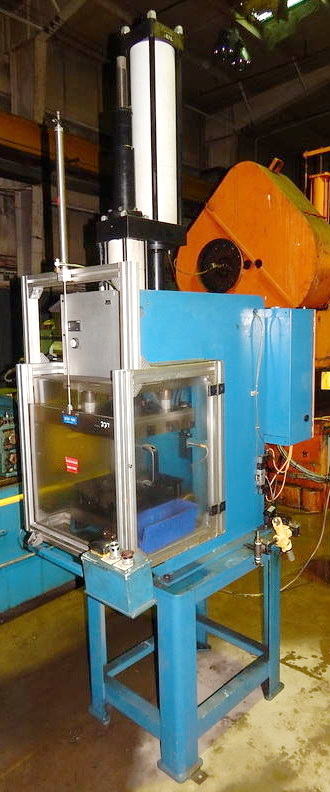 16 Ton FARGER & JOOSTEN MULTIPOWER C-Frame, 7.9 Str, 13 DLO, 14 x 14 Bed/Ram