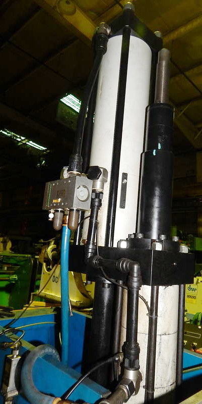 16 Ton FARGER & JOOSTEN MULTIPOWER C-Frame, 7.9 Str, 13 DLO, 14 x 14 Bed/Ram