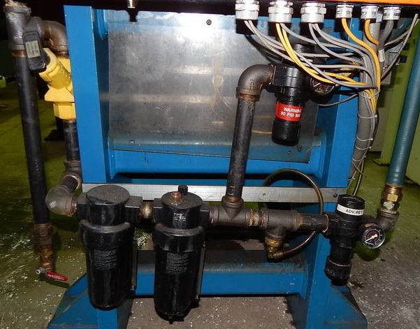 120 Ton FARGER & JOOSTEN MULTIPOWER Press, 7.9 Str, 26 DLO, 24 x 17 Bed/Ram