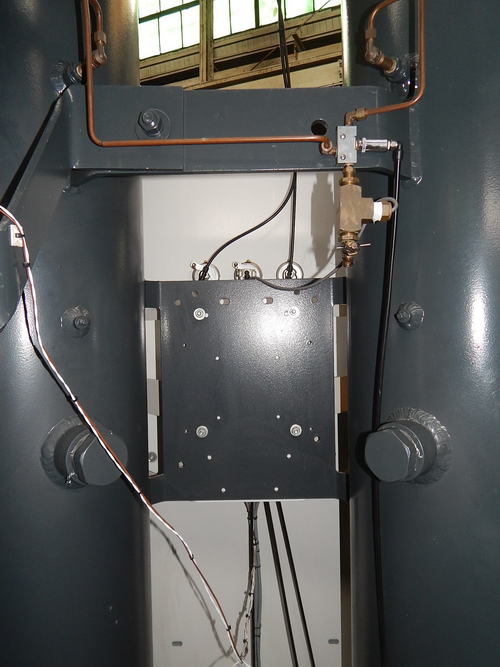 400 SCFM @ 100 PSIG SPX-DELTECH RP400 Externally Heated Desiccant Air Dryer