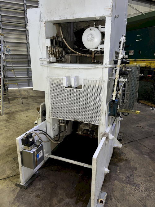 110 Ton NIAGARA Gap Frame Press, 5 Str, 19.25 SH, 5 Adj, 42 x 27 Bed, 10 HP