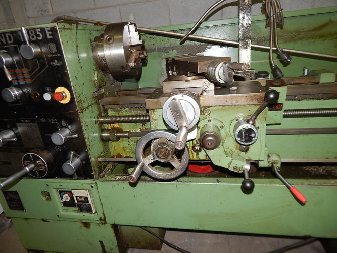 15-3/8 /8-5/8 /22-7/8 x 85 cc NARDINI Engine Lathe, 2-1/32 Spdl Hole, 8/4 HP