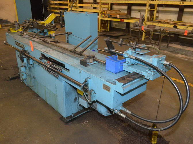 2-1/2 PINES 1-1/4 Hyd Bender, CCW, 8-Pos Turret Stop, Mandrel Extractor, 10 HP