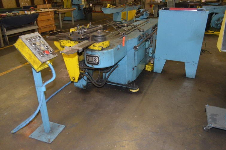 3 PINES 2 Hyd Bender, 8-Pos Turret, 200 Deg Rotation, Mandrel Extraction