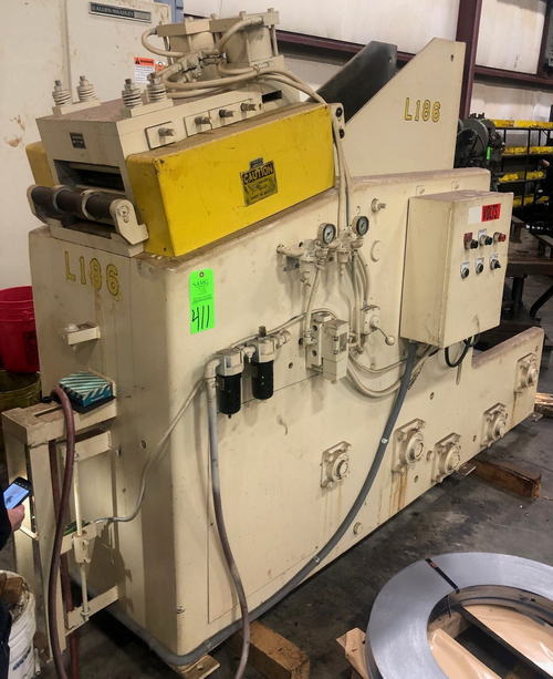 8,000 Lb x 12 W x .250 CWP Cradle Straightener, 7-Roll, 60 OD, 5 HP