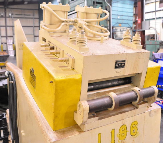 8,000 Lb x 12 W x .250 CWP Cradle Straightener, 7-Roll, 60 OD, 5 HP
