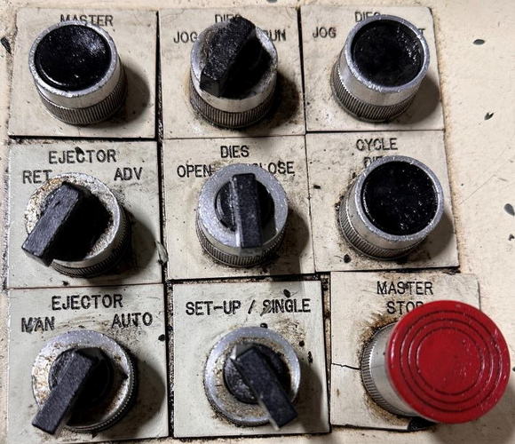 1-1/2 KINEFAC MC-4 Thread Roller, 3/4 x Unl Thrufeed, 2-5/8 Die Width