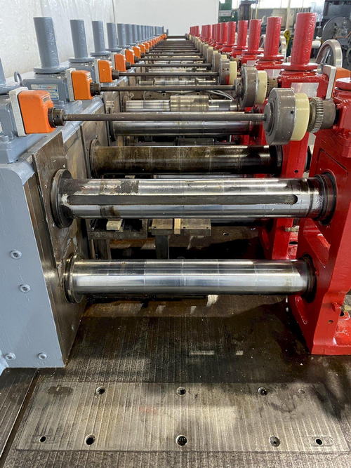 22/24-Stand TISHKEN Roll Former, 3-1/2 Spdl, 21 RS, 14 Horiz, 75 HP