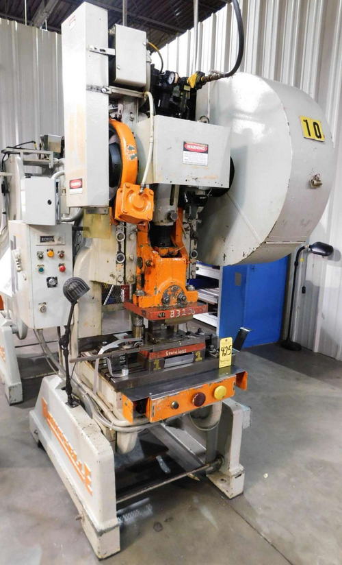 40 Ton ROUSSELLE OBI Press, 3 Str, 12 SH, 3-1/2 Adj, 16 x 26 Bed, 105 SPM