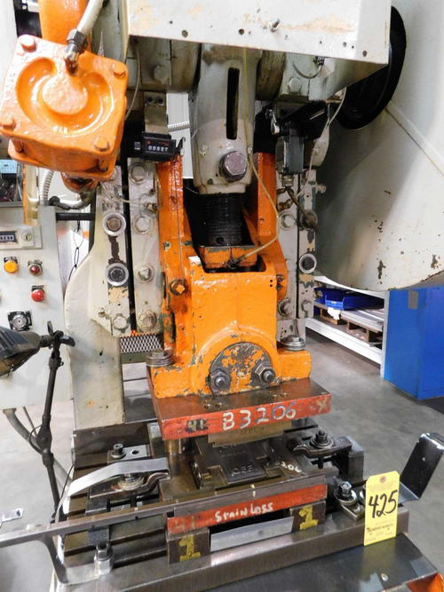 40 Ton ROUSSELLE OBI Press, 3 Str, 12 SH, 3-1/2 Adj, 16 x 26 Bed, 105 SPM