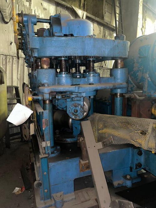 6-1/2 MEDART Tube Straightener, 3 Over 2, 0 to 120 FPM, Entry Pinch Rolls