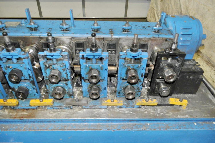 10-Stand TISHKEN Roll Former, 1-1/2 Spdl, 8 RS, 8 Horiz, 1 Vert Adj, 5 HP