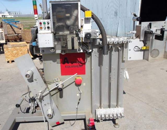 LABEL-AIRE Labeling Machine, 2 Max Label, Dual Unwind, Lot # Laser Burner