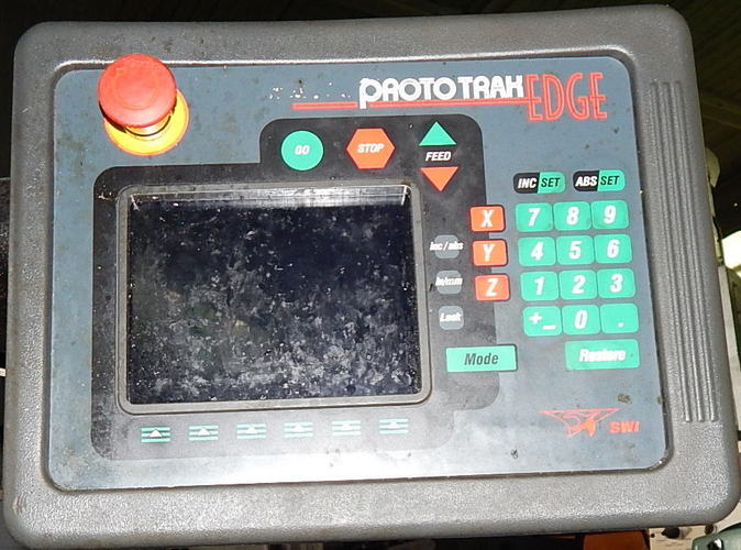 Trak K3-E SOUTHWESTERN INDUSTRIES Vertical Mill, 50 x 10 Bed, 750 Lb Table Cap