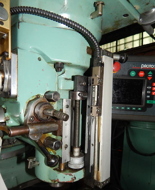 Trak K3-E SOUTHWESTERN INDUSTRIES Vertical Mill, 50 x 10 Bed, 750 Lb Table Cap