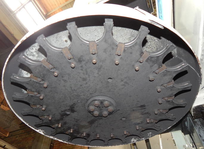 904-1 FADAL Vertical CNC Mill, 40 x 20 Table, CAT-40, 21-Position Tool Changer