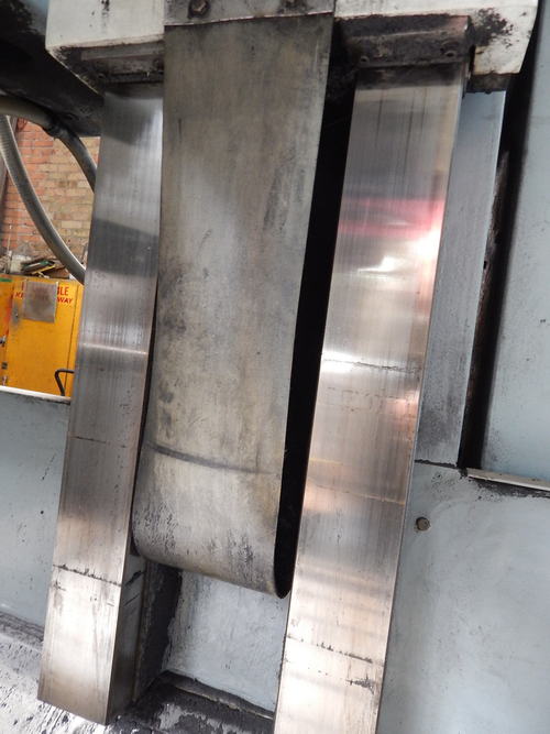 904-1 FADAL Vertical CNC Mill, 40 x 20 Table, CAT-40, 21-Position Tool Changer