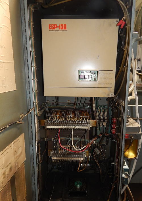 904-1 FADAL Vertical CNC Mill, 40 x 20 Table, CAT-40, 21-Position Tool Changer