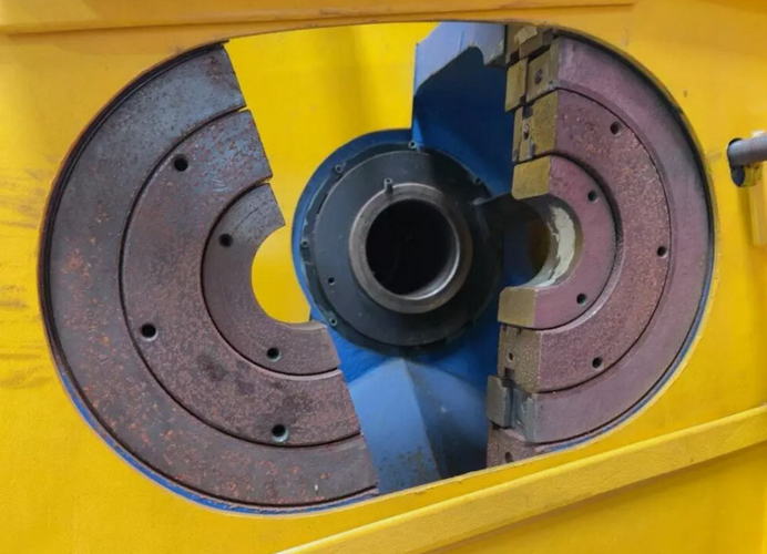 8 PHI 8CPV End Finisher, Variable Speed, Flare, Bead and Flange, 440 Volt