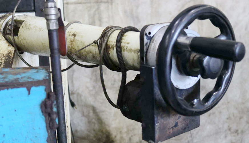 20 x 40 AWM Horizontal Surface Grinder, 5 HP Spindle, 3 HP Hydraulic