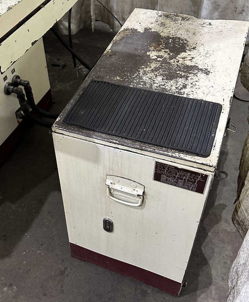 16 x 40 CHEVALIER Hydraulic Surface Grinder, 5 HP Spindle, 3 HP Hydraulic