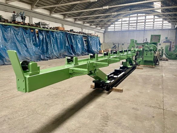 100mm LANDGRAF Bar Peeler, 1900mm to 6500mm Length, to 40M/Min, Loading Table