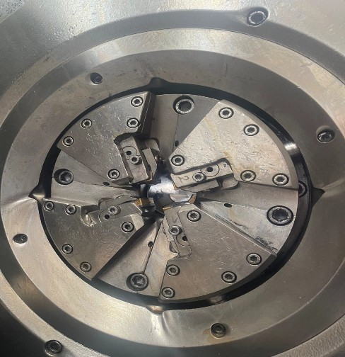 100mm LANDGRAF Bar Peeler, 1900mm to 6500mm Length, to 40M/Min, Loading Table