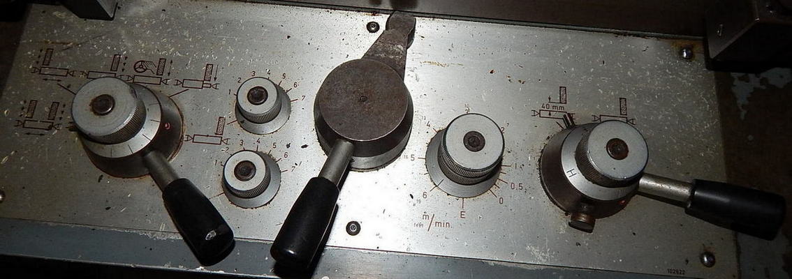 9.8 x 23.6 KELLENBERGER Univ OD/ID Grinder, Coolant Pump/Tank/Paper Filter