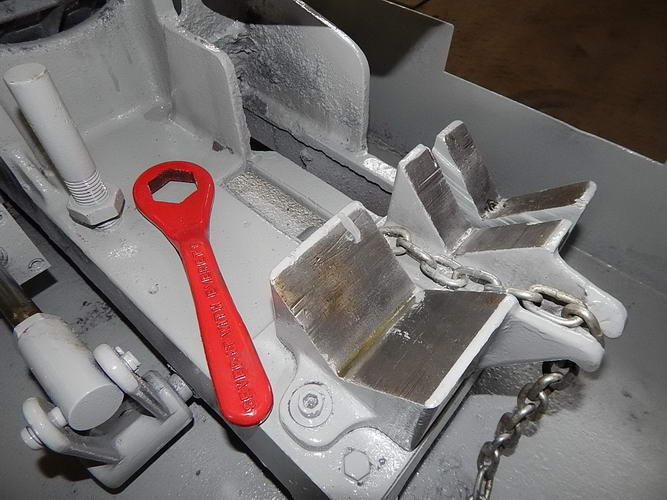 16 EVERETT 14-16 Power Chop Saw, Wet Type, Manual Cut, Pneu Clamping, 10 HP