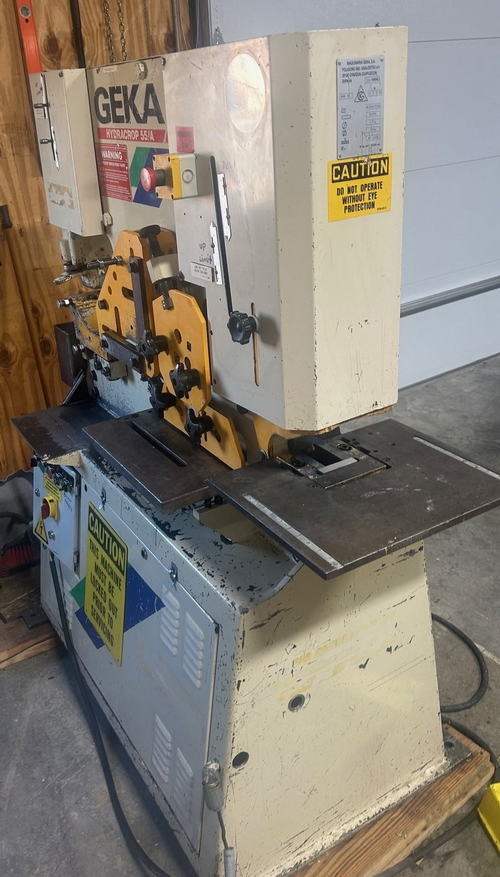 4 x 4 x 1/2 GEKA 55A Hyd Ironworker, 60 Ton Punch, 1-1/2 Rd/Sq, 3/4 Hole