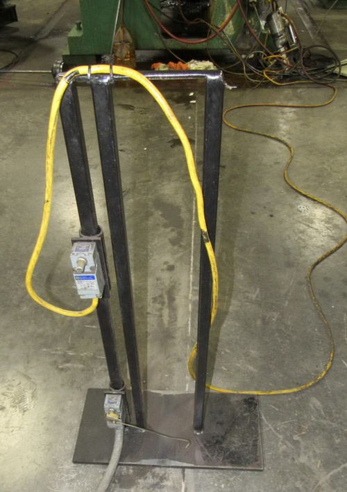 4,000 Lb DURANT Motorized Uncoiler, 16 to 20 ID, 60 OD, 24 Width