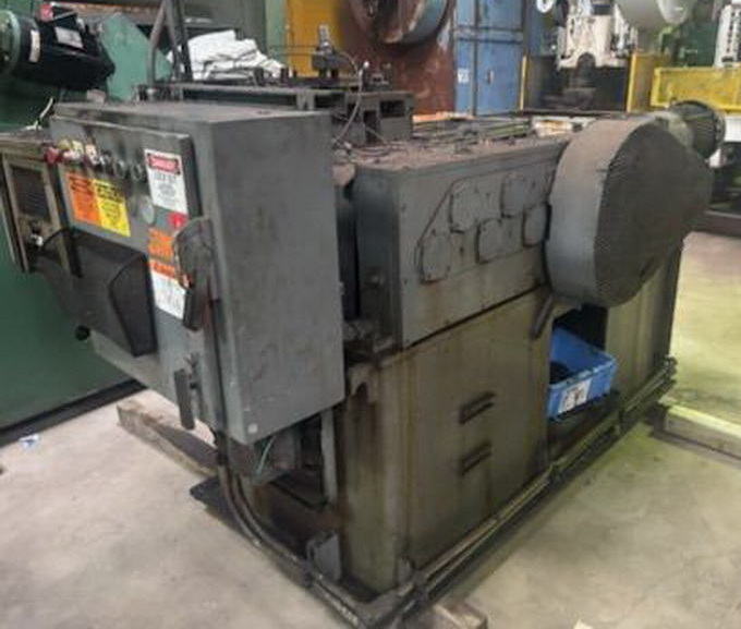 5/8 2-Plane Straightener, 12-Roll, 1-3/4 Shaft, 4 Dia Work Rolls, 7-1/2 HP