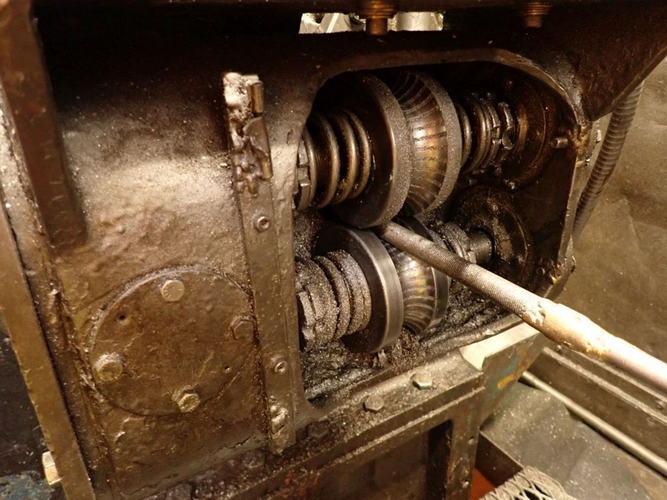 2 ABBEY ETNA 208 Swager with Entry/Exit Feed, 2-9/16 Spdl Hole, 25 HP