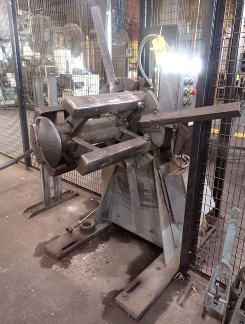 6,000 Lb LITTELL Motorized Uncoiler, 15 to 20 ID, 60 OD, 20 Width