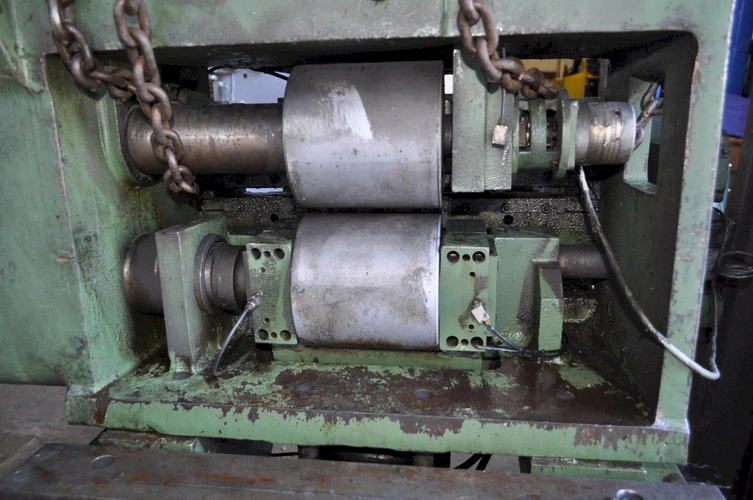 20 W x .25 VAMCO Feeder, 6 W Feed Rolls, 20 Driven Pinch Rolls